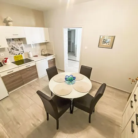 Partial Sea & View By Interhome غاباس